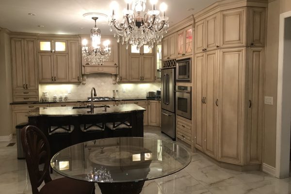 maple-woodworking-custom-luxury-kitchen-02545